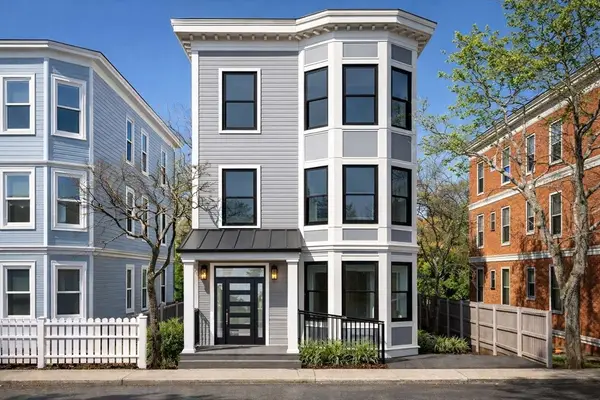5 Glenburne Street #Unit 1, Boston, MA 02121