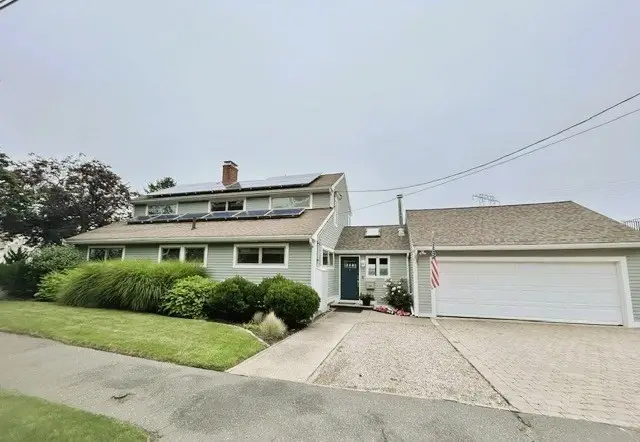55 Memorial Dr, Salem, MA 01970 - #3