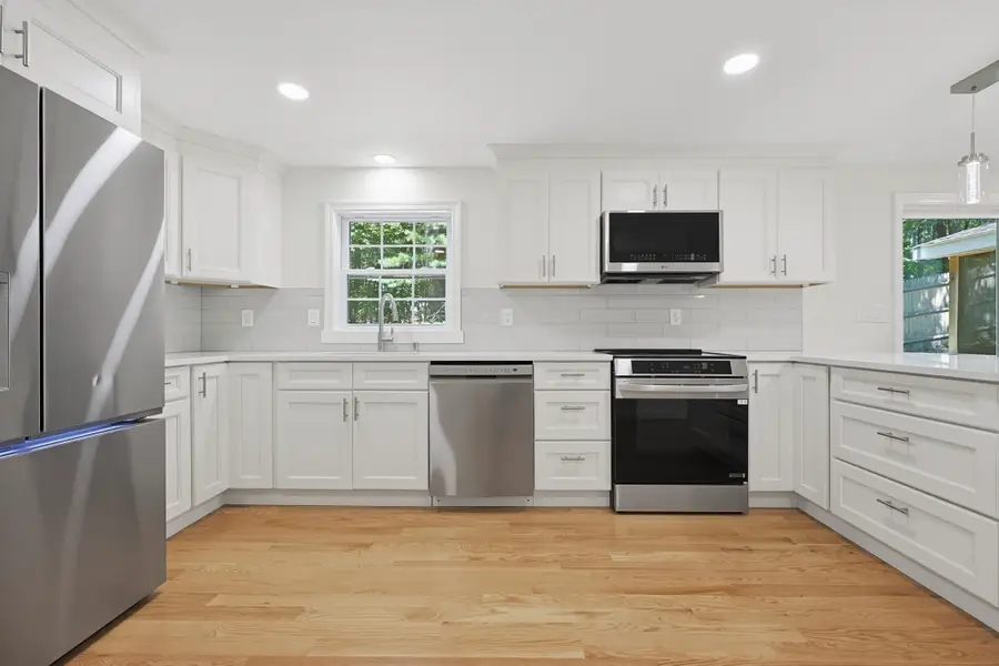 12 White Ave, Concord, MA 01742 - #2