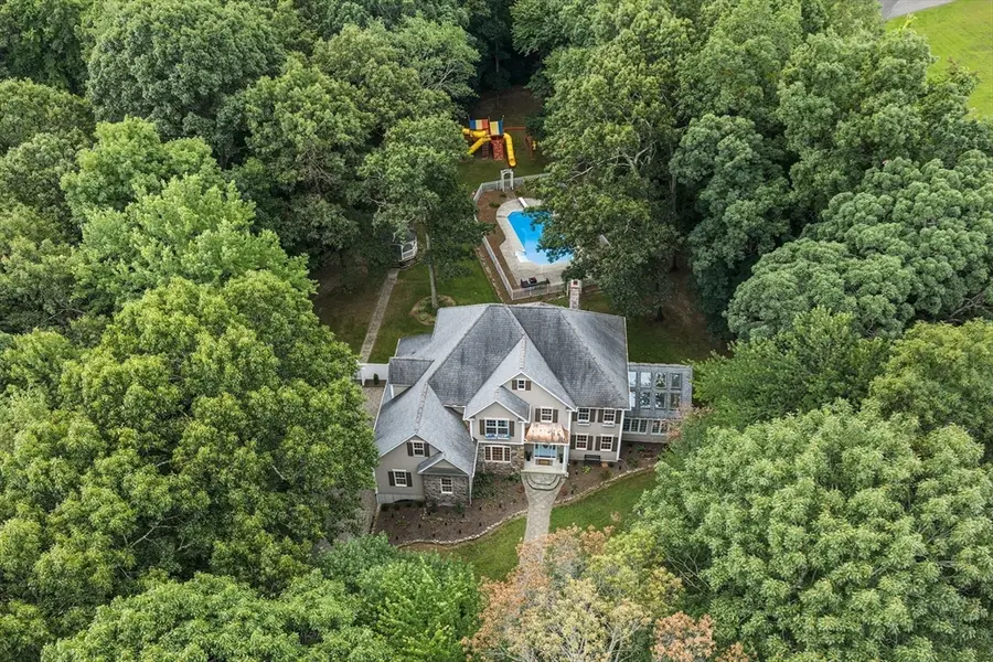 4 Iroquois Ln, Wilbraham, MA 01095 - #2