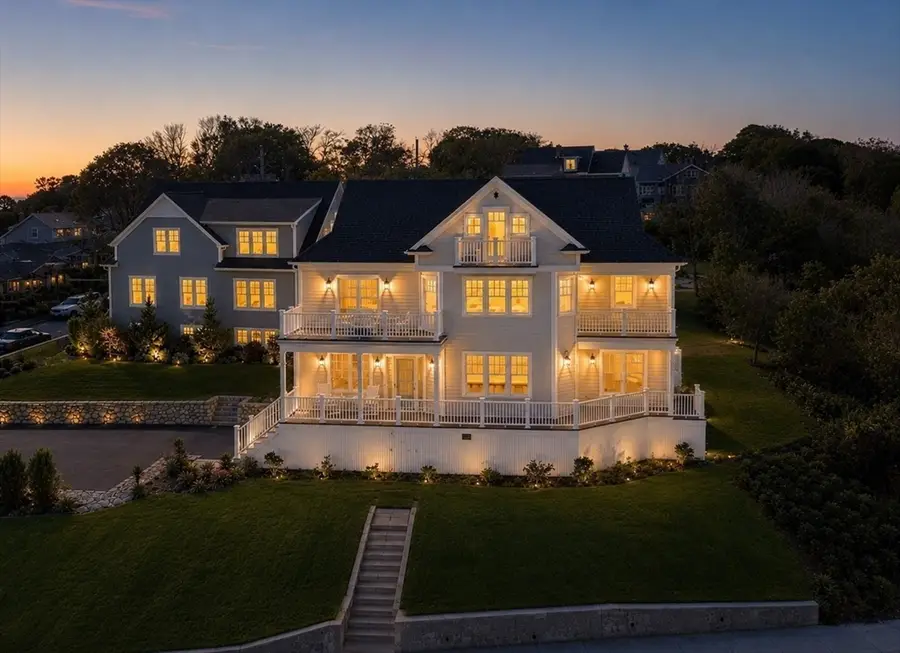 10 Whitehead Ave, Hull, MA 02045 - #2