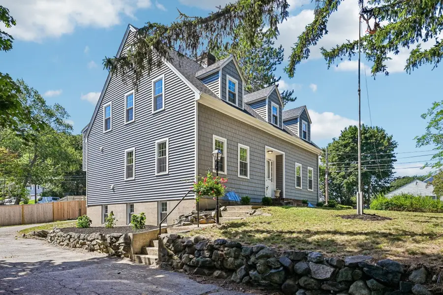 254 Russell St, Woburn, MA 01801 - #3