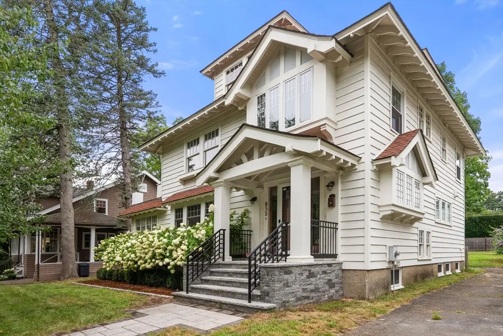 855 Commonwealth Ave, Newton, MA 02459 - #1