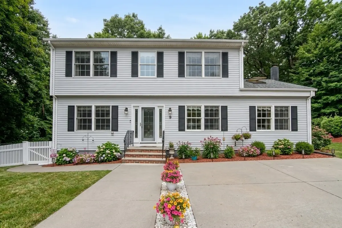 9 Zamora St, Saugus, MA 01906 - #1