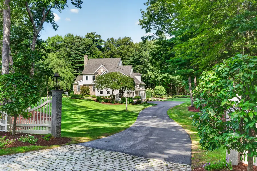 114 Fox Run Rd, Bolton, MA 01740 - #3