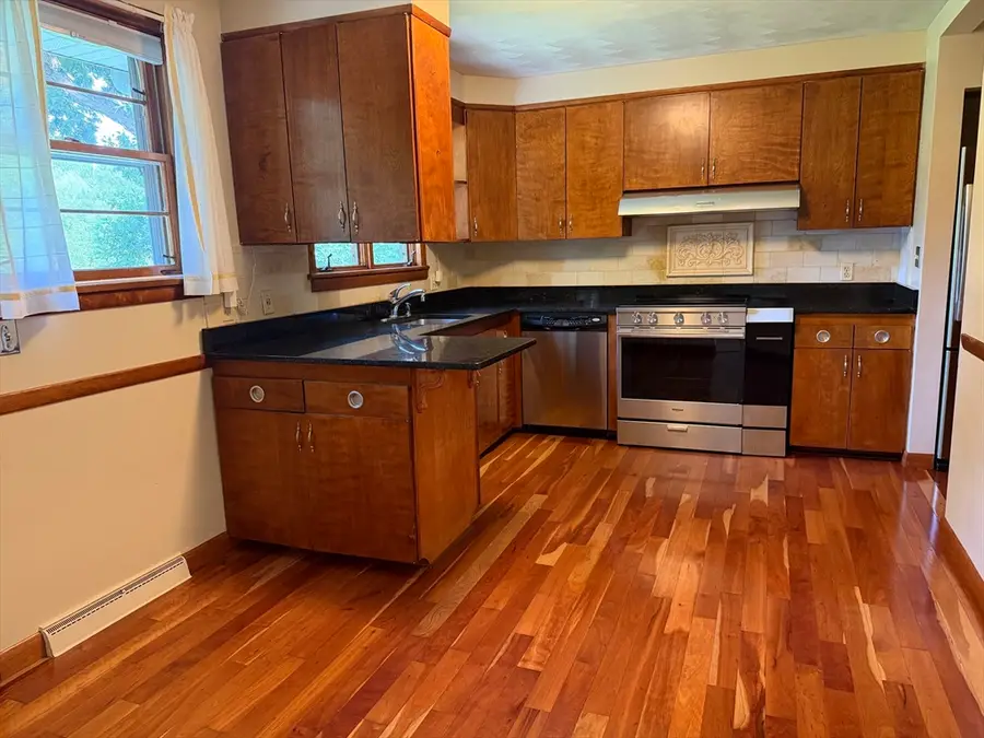 10 Shady Ln, Wilbraham, MA 01095 - #3