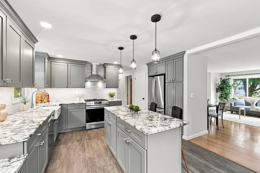 111 Florida Drive, Agawam, MA 01001 - #3