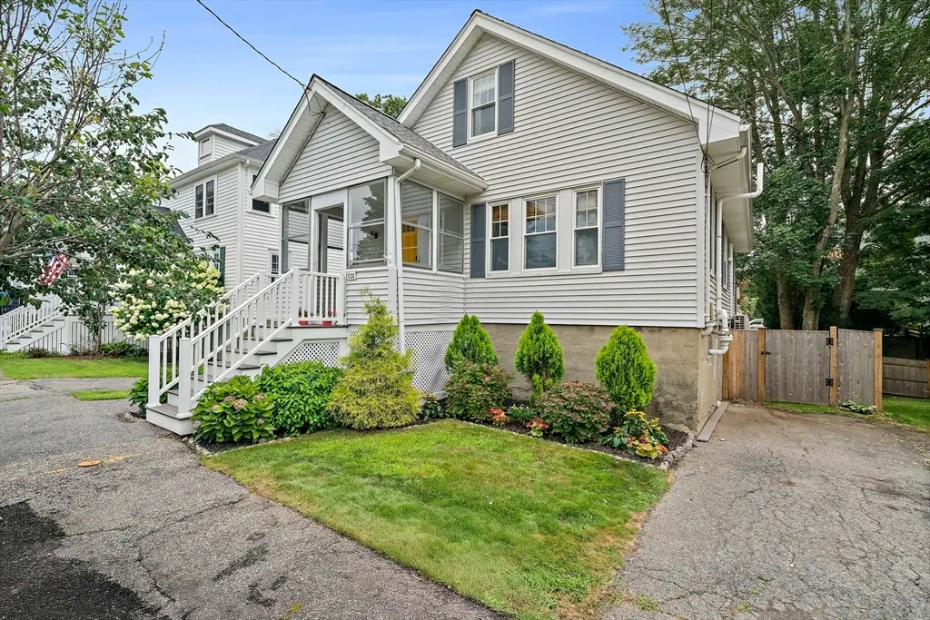 18 Thurlow St, Boston, MA 02132 - #1