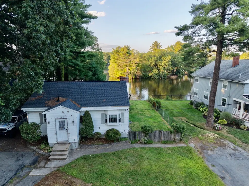 2 Colonial Road, Lynnfield, MA 01940 - #1
