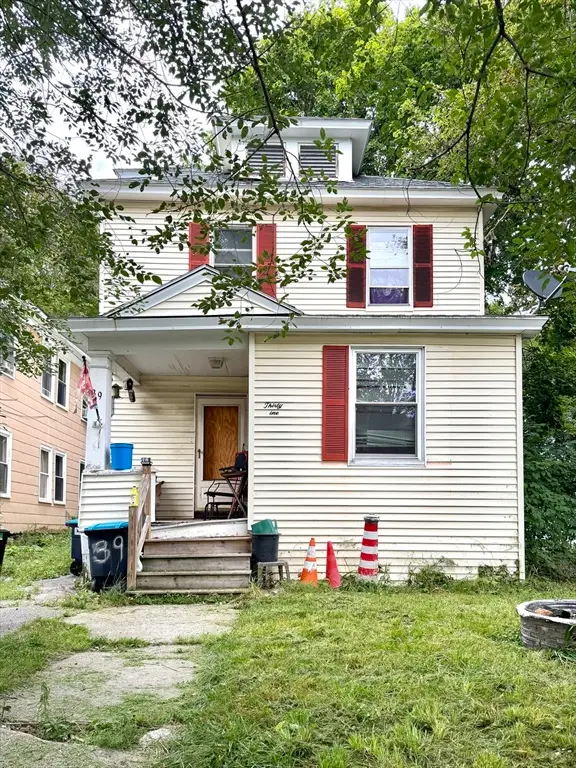 39 Hull Ave, Pittsfield, MA 01201 - #3