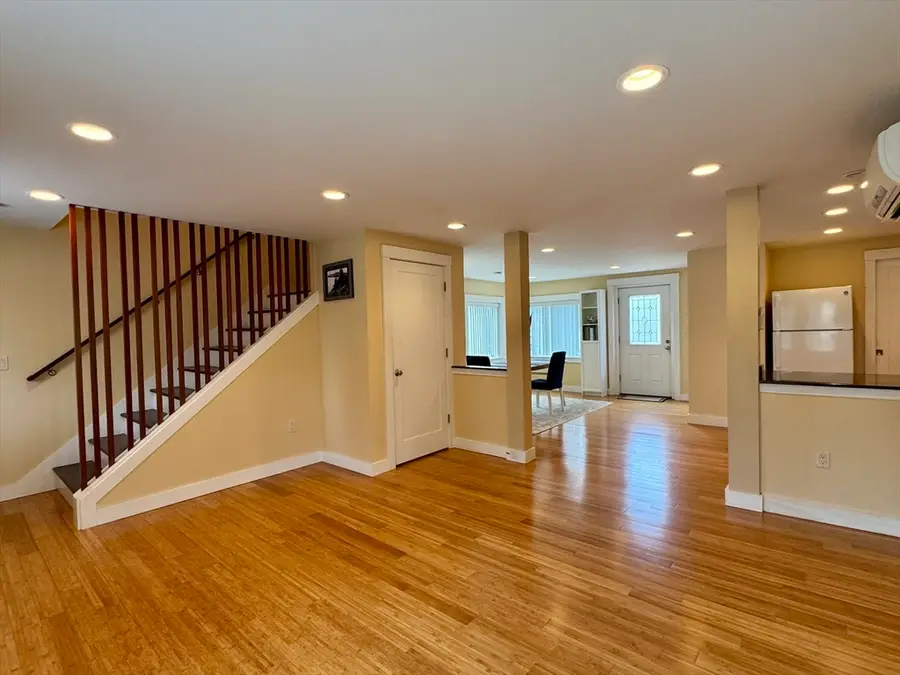 104 Davis Street, Greenfield, MA 01301 - #2