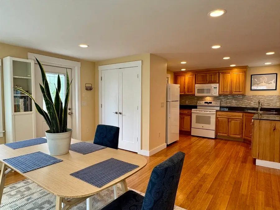 104 Davis Street, Greenfield, MA 01301 - #3
