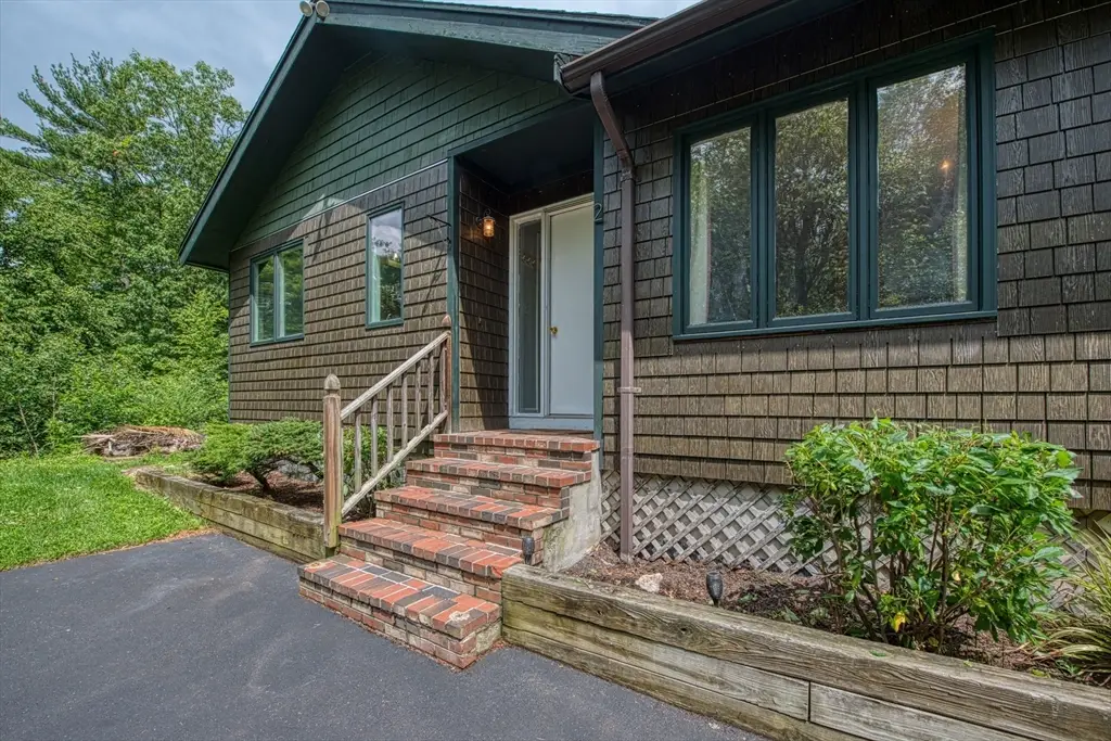 131 Wampum St, Wrentham, MA 02093 - #1