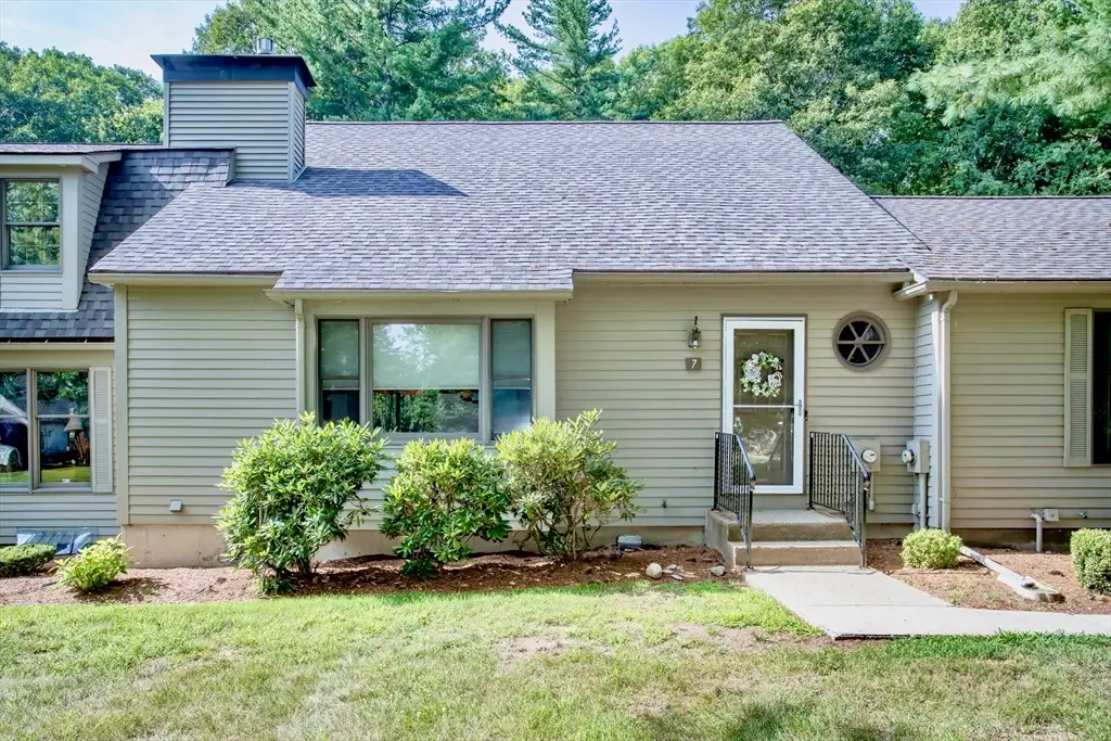 419 Southwick Road #B7, Westfield, MA 01085 - #1
