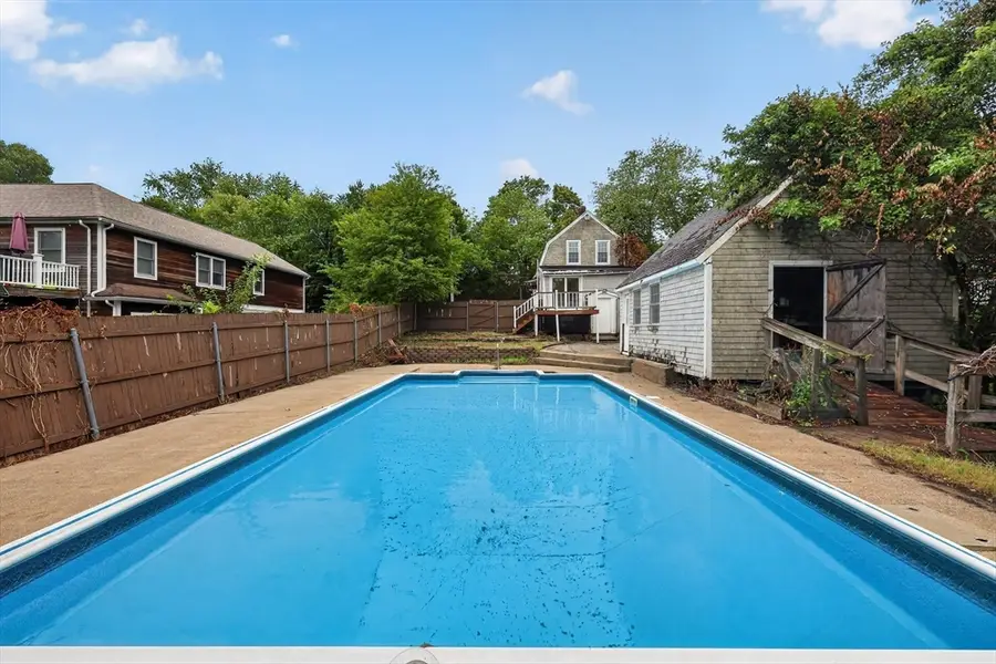 15 Hillside Ave, Middleboro, MA 02346 - #3