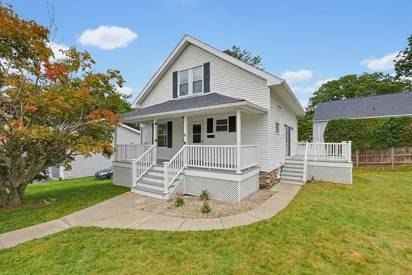 30 Barrett Ave, Worcester, MA 01605