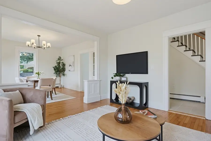 30 Barrett Ave, Worcester, MA 01605 - #3