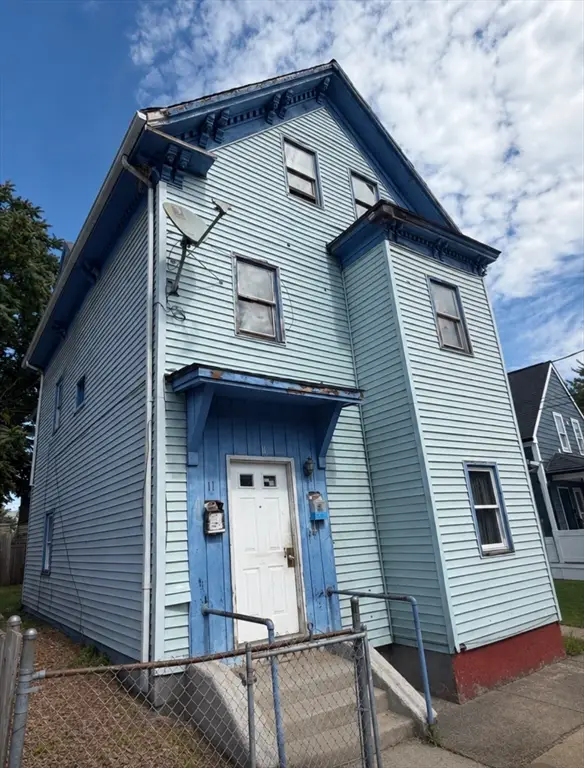 11 Brownville Ave, Lynn, MA 01902 - #1
