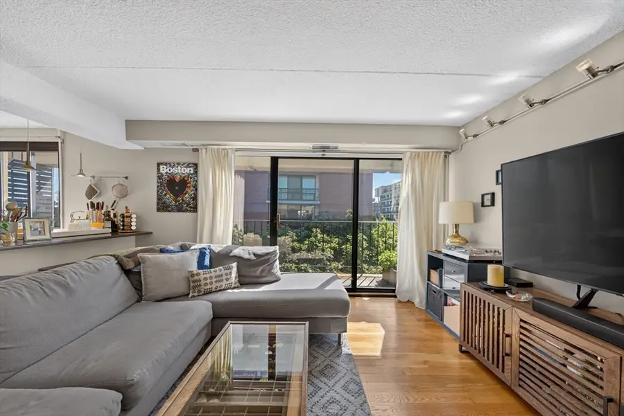 55 Sewall Ave #PHB, Brookline, MA 02446 - #3