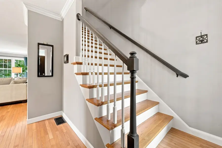 222 Mendon Street, Hopedale, MA 01747 - #3