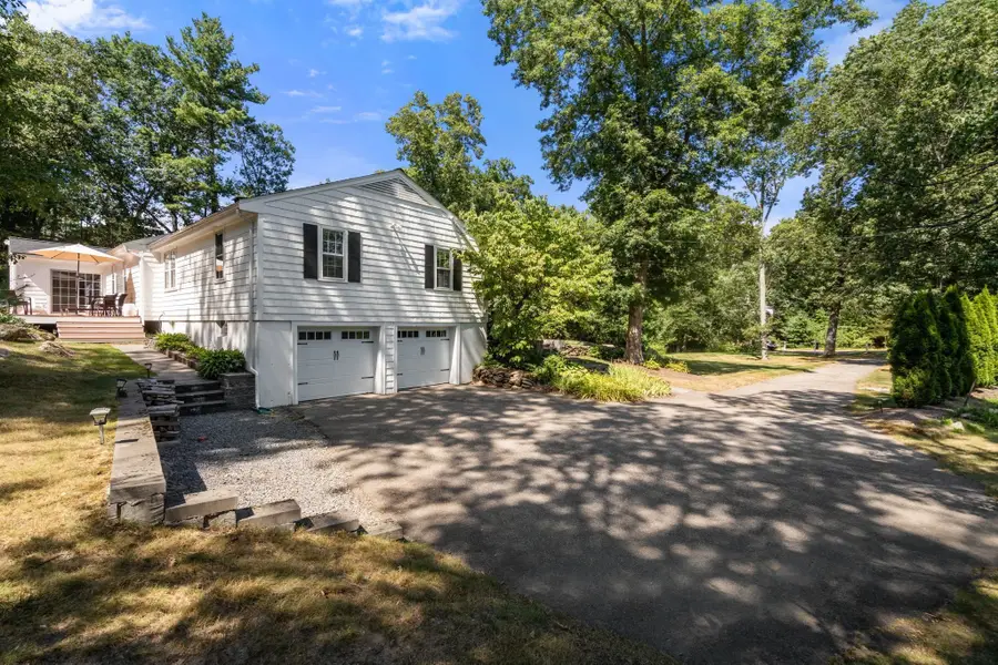 24 Great Rock Road, Sherborn, MA 01770 - #3