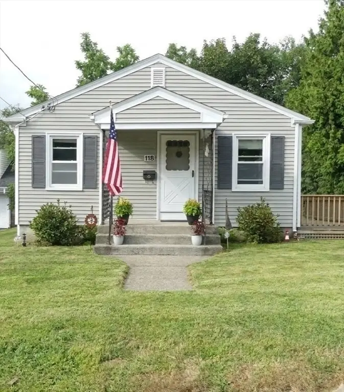 118 Randolph Ave, Tiverton, RI 02878 - #1
