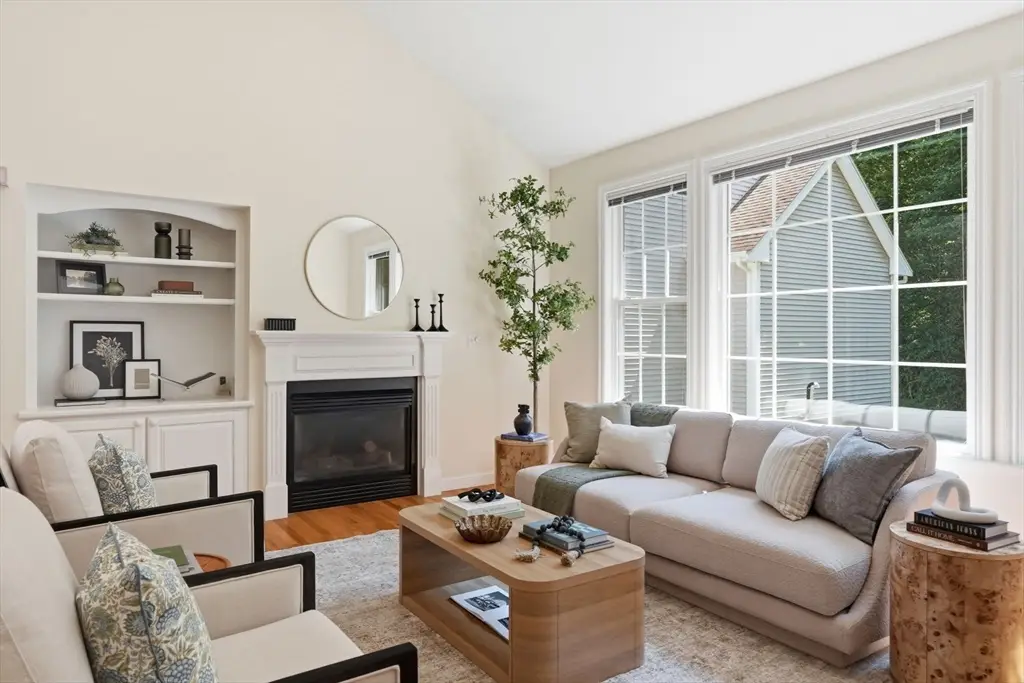 15 Braeburn Ln #15, Ashland, MA 01721 - #1