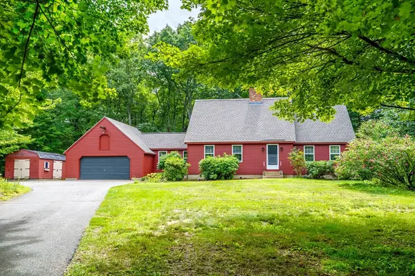 123 Saunders Street, Gardner, MA 01440