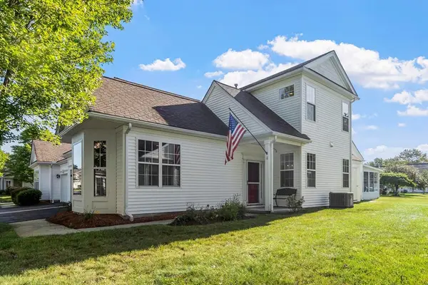18 Hartland Way #18, Acton, MA 01720