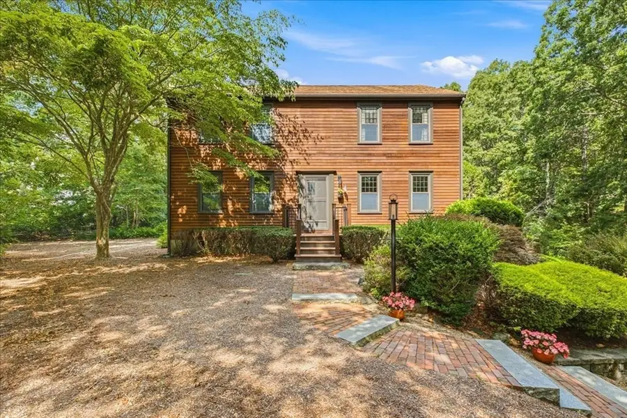 43 E Russell Mills Rd, Plymouth, MA 02360 - #2