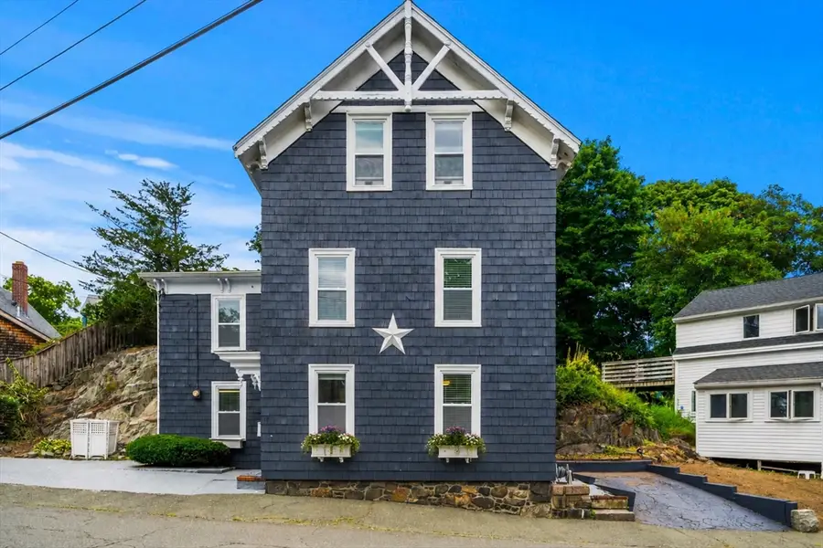 53 Sewall St, Marblehead, MA 01945 - #2