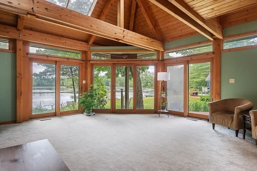 5 Abenaki St, Hubbardston, MA 01452 - #3