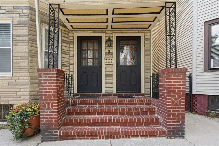 9 Hatch St #2, Boston, MA 02127 - #2