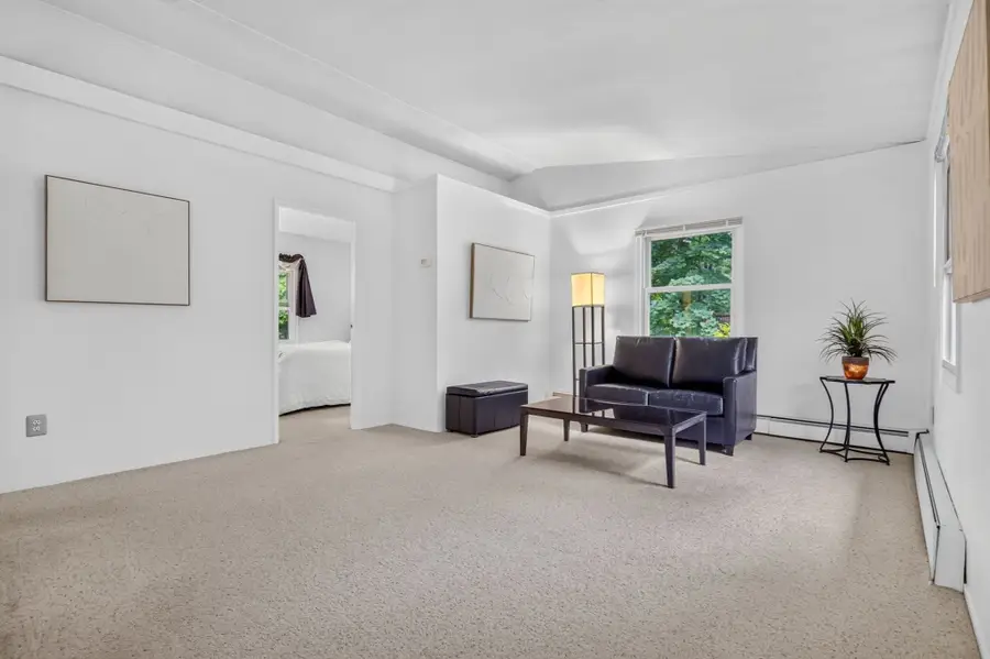 6 Fernbrook Rd, Northborough, MA 01532 - #2