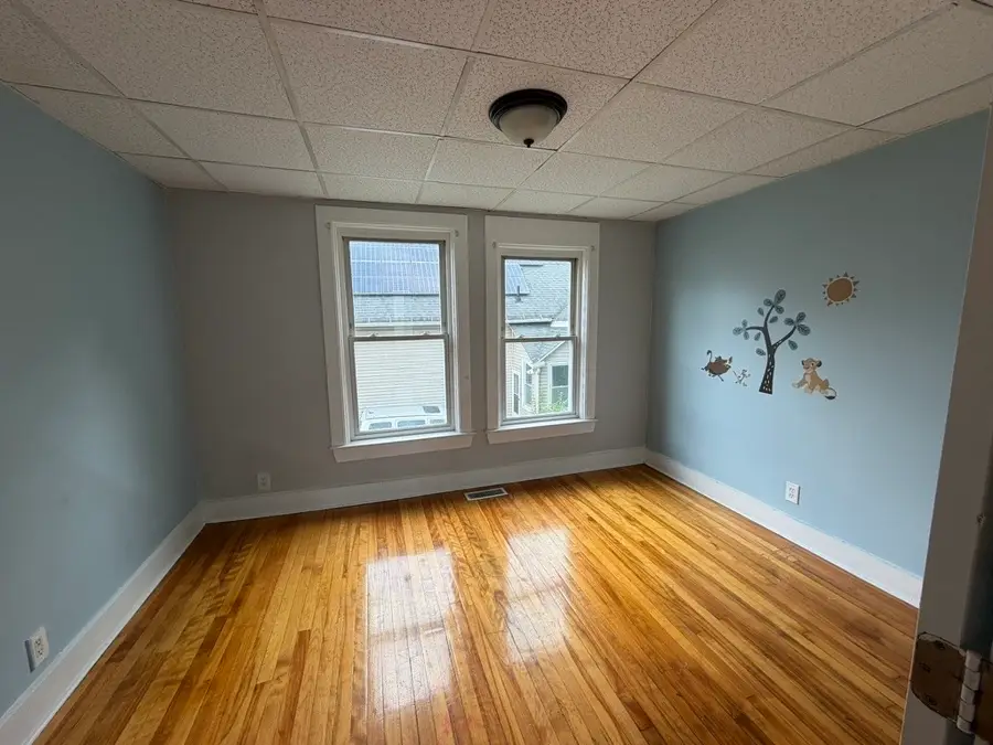 6 Dorchester St, Worcester, MA 01610 - #2