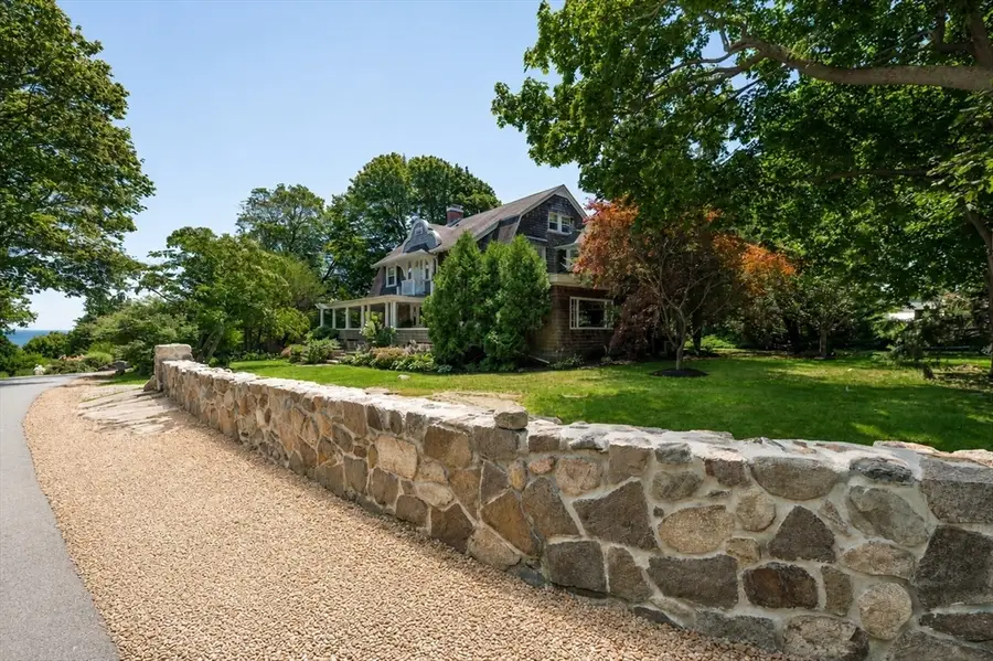 8 Brier Rd, Gloucester, MA 01930 - #3