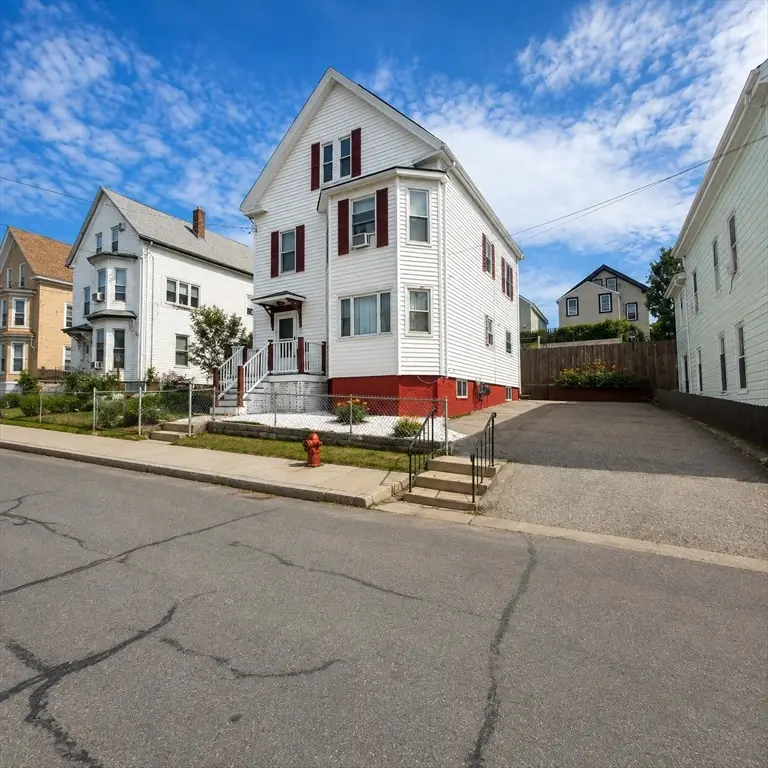 33 Hancock St, Haverhill, MA 01832 - #1