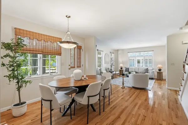 1 Russell Pl #1, Arlington, MA 02474