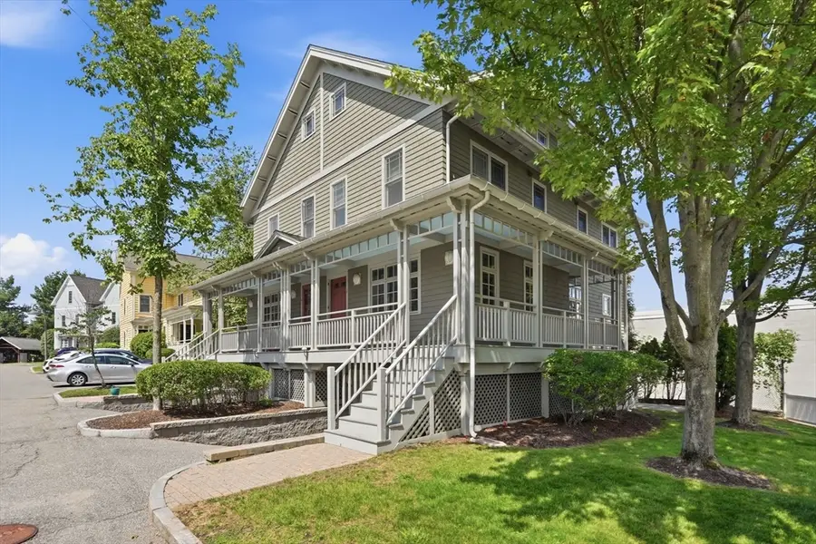 1 Russell Pl #1, Arlington, MA 02474 - #2