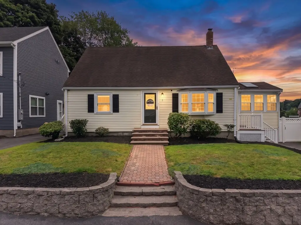 3 Wormstead St, Saugus, MA 01906 - #1