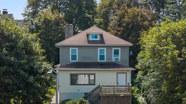 33 Clearview Ave, Worcester, MA 01605