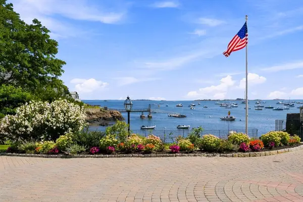 5 Leslie Cove, Marblehead, MA 01945