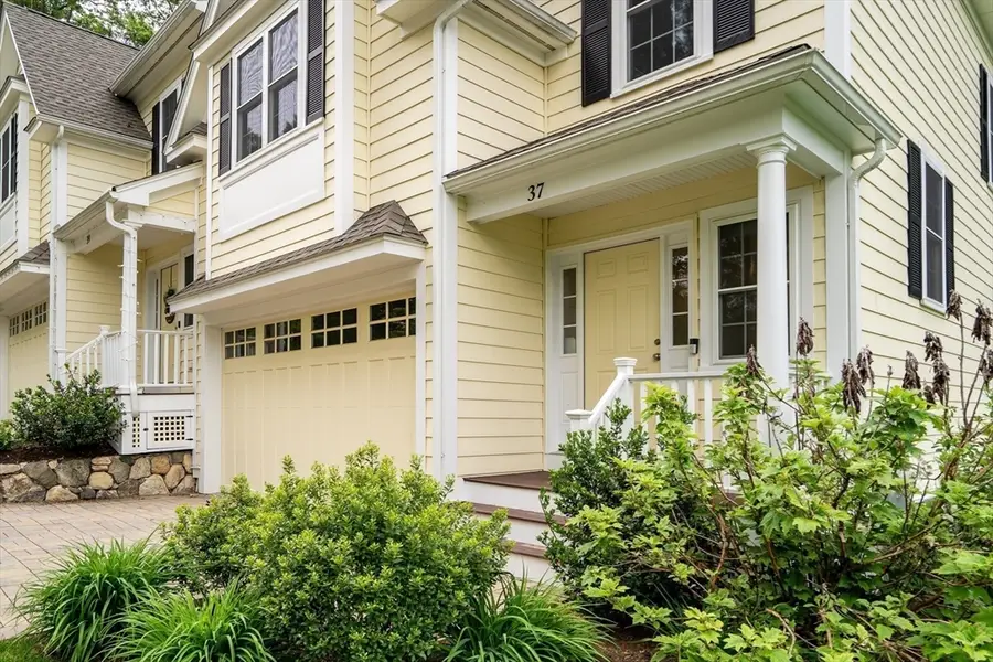 37 Jefferson Dr #1, Lexington, MA 02420 - #3