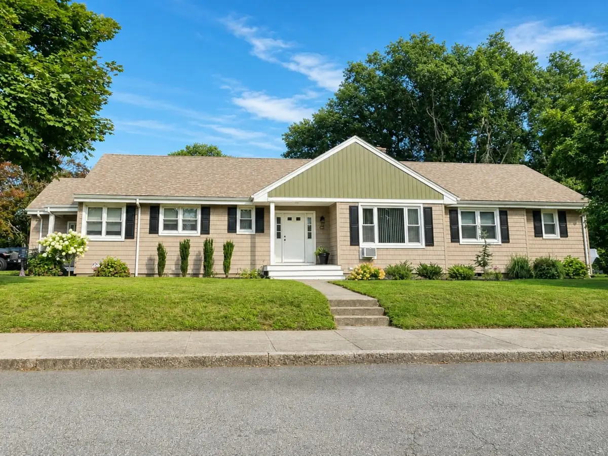 1015 Madison St, Fall River, MA 02720 - #1