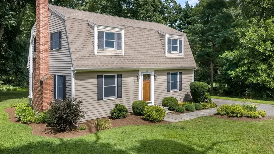 135 Linebrook Rd, Ipswich, MA 01938 - #3