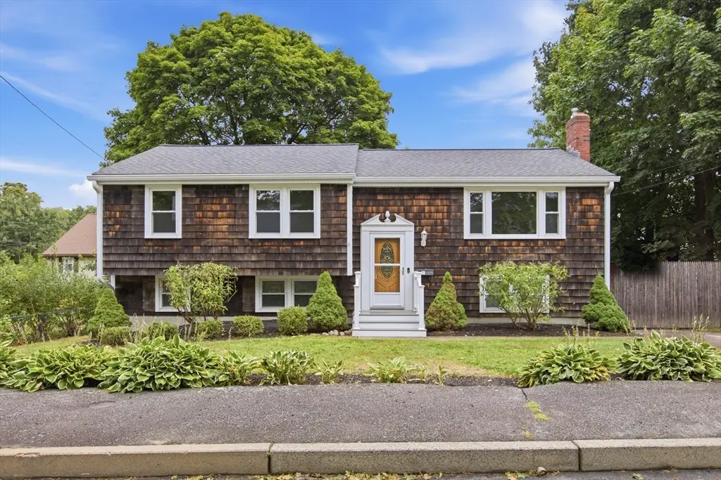 203 Hobart St, Braintree, MA 02184 - #1