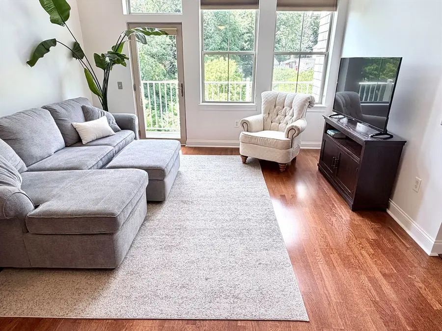 4 Harvest Dr #323, North Andover, MA 01845 - #2