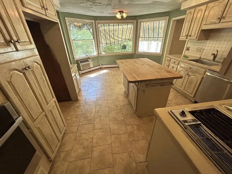 55 Fairway Ln, Foxboro, MA 02035 - #3