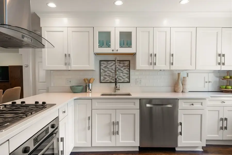 129 Dover Road, Westwood, MA 02090 - #3