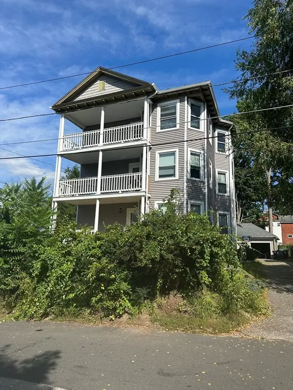 36 Winter Street, Southbridge, MA 01550